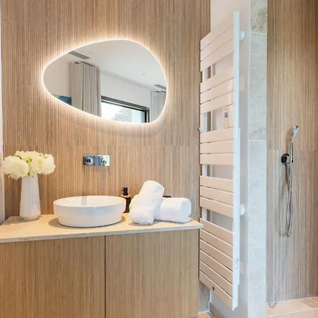 Вілла Orchard Сен-Тропе