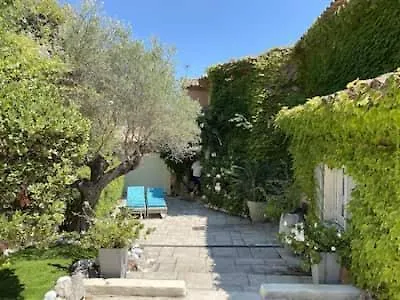 Orchard Villa Saint-Tropez